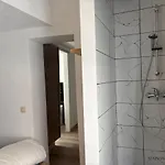 Petite Maison Typique En Outremeuse - 2 A 4 Personnes * Luik