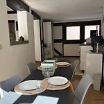 Petite Maison Typique En Outremeuse - 2 A 4 Personnes Vakantiehuis