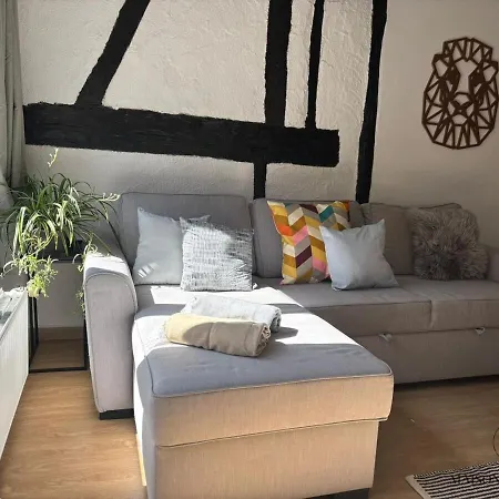 Petite Maison Typique En Outremeuse - 2 A 4 Personnes Vakantiehuis *