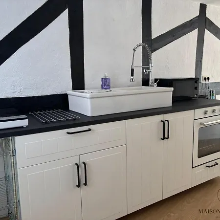 بيت للعطل Petite Maison Typique En Outremeuse - 2 A 4 Personnes *