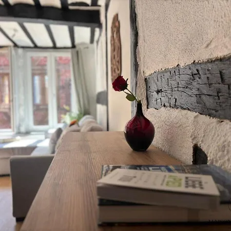 Casa vacanze Petite Maison Typique En Outremeuse - 2 à 4 Personnes