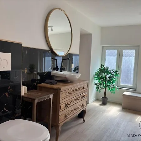 Petite Maison Typique En Outremeuse - 2 à 4 Personnes Casa vacanze Liegi